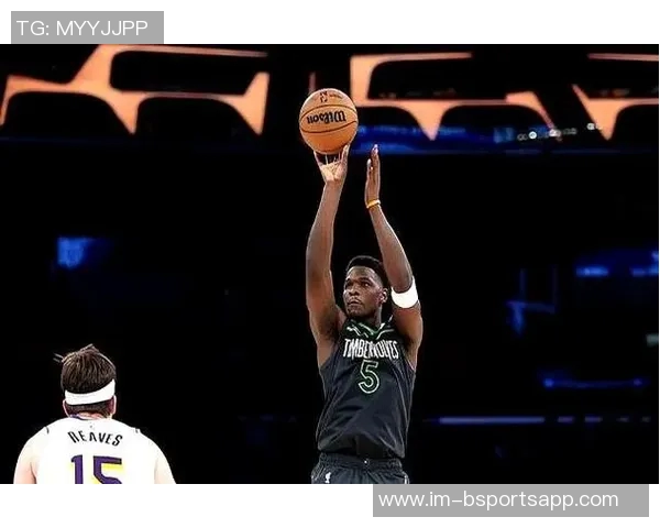 华子在湖人主场远投绝杀瞬间回顾我的儿昨日精彩表现